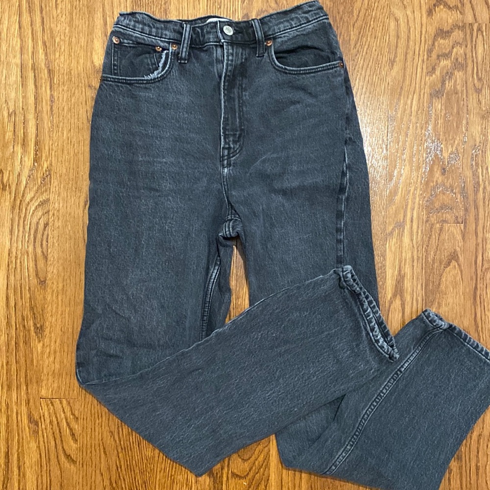 Abercrombie black wash denim. 90s straight ultra high rise